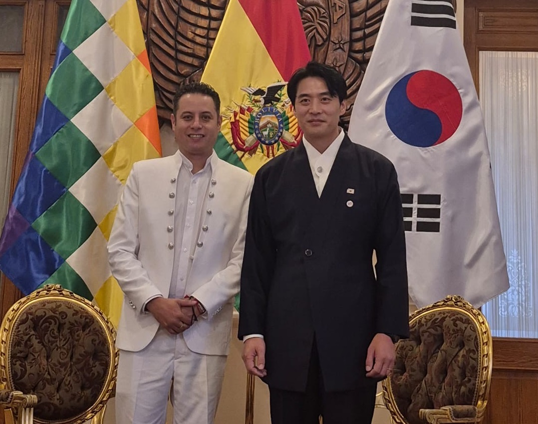 한준호 특사, 에드만 라라 볼리비아 신임 부통령 예방