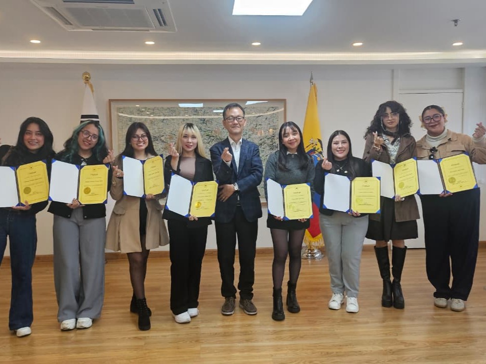 Ceremonia de cierre e inauguración de los K-Supporters para 2026